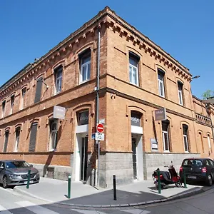 https://odalys-apparthotel-colombelie.midi-pyreneeshotels.com